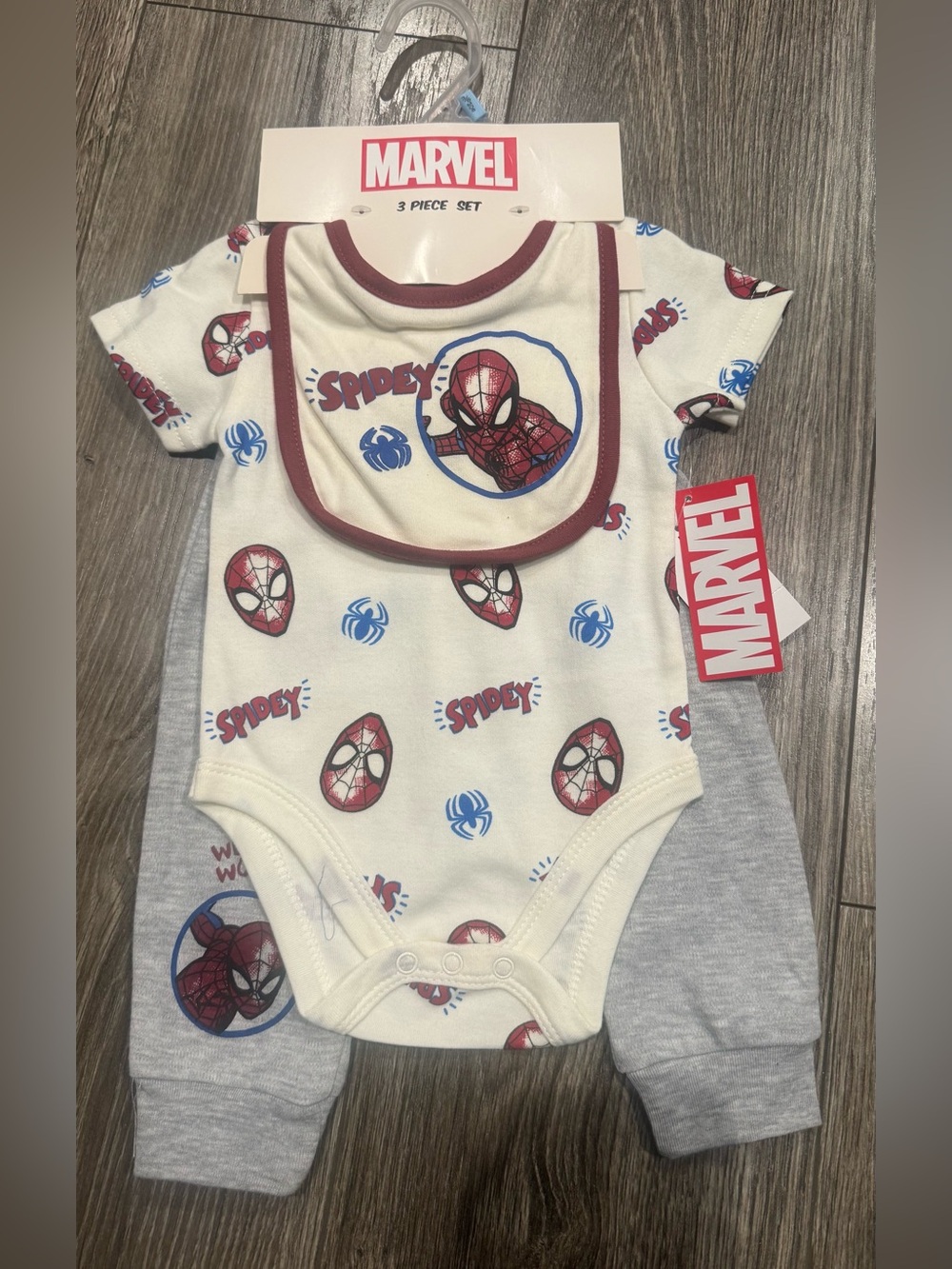 NWT Marvel Baby Spidey Bodysuit Set in White, Red & Blue